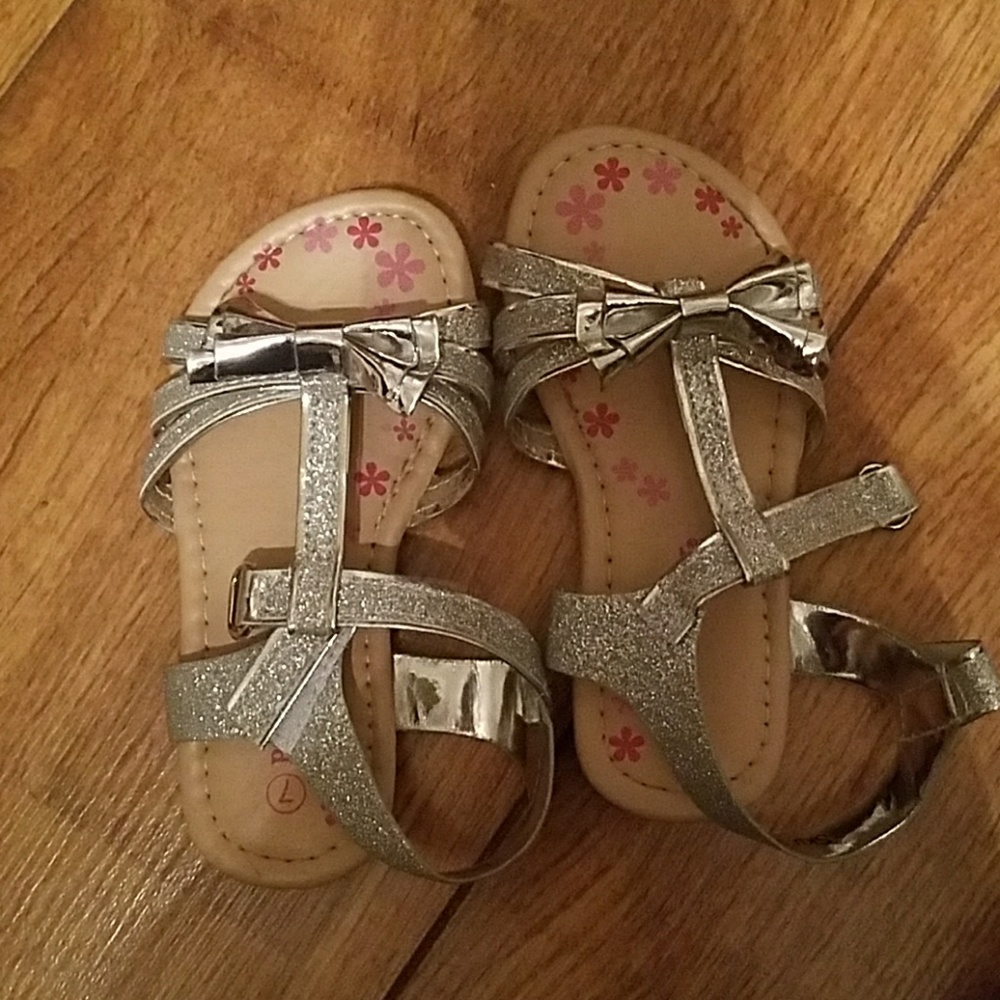 Toddler girl shoes